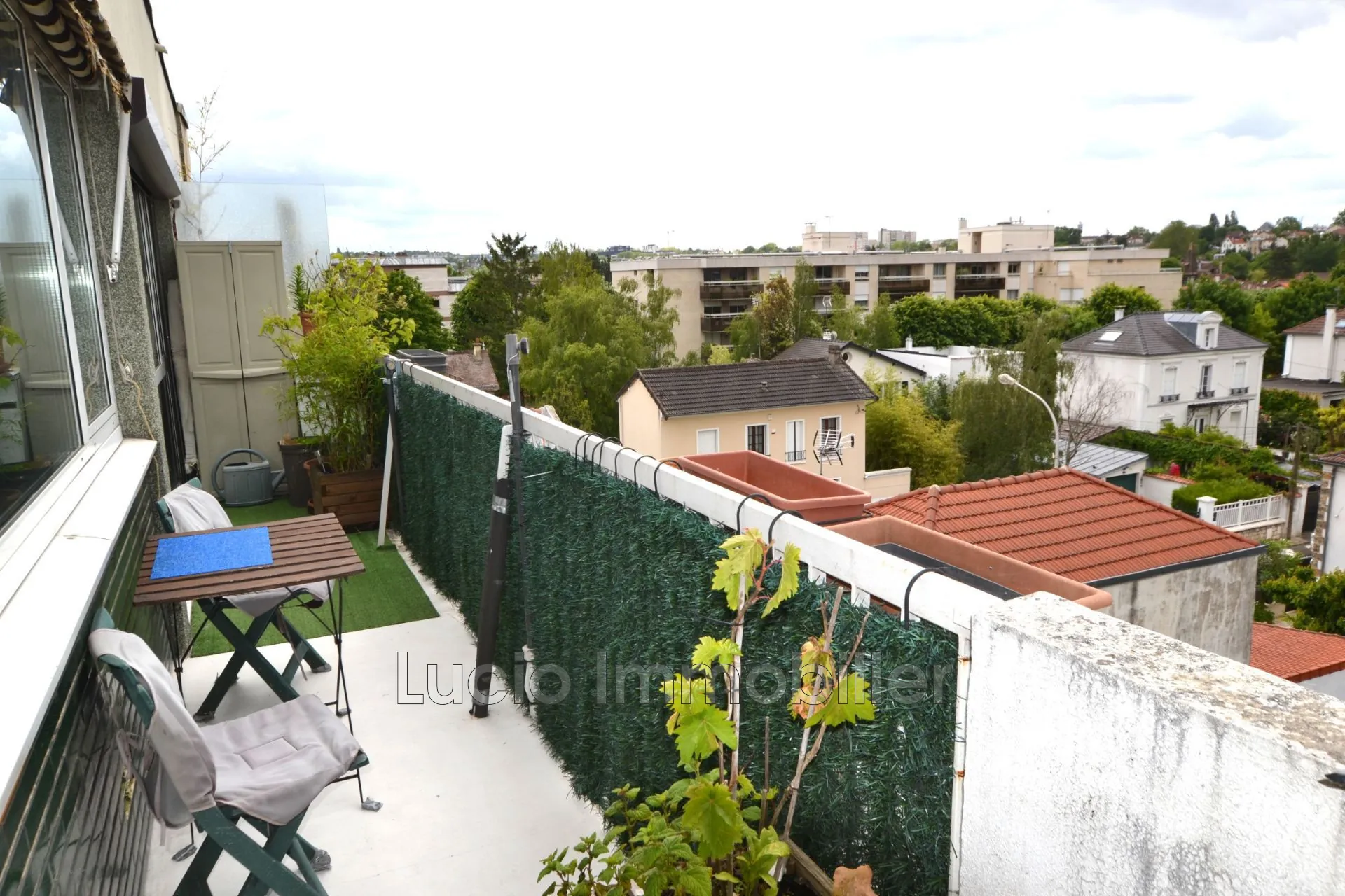 A vendre appartement 2 pièces au Perreux-sur-Marne avec balcon et parking
