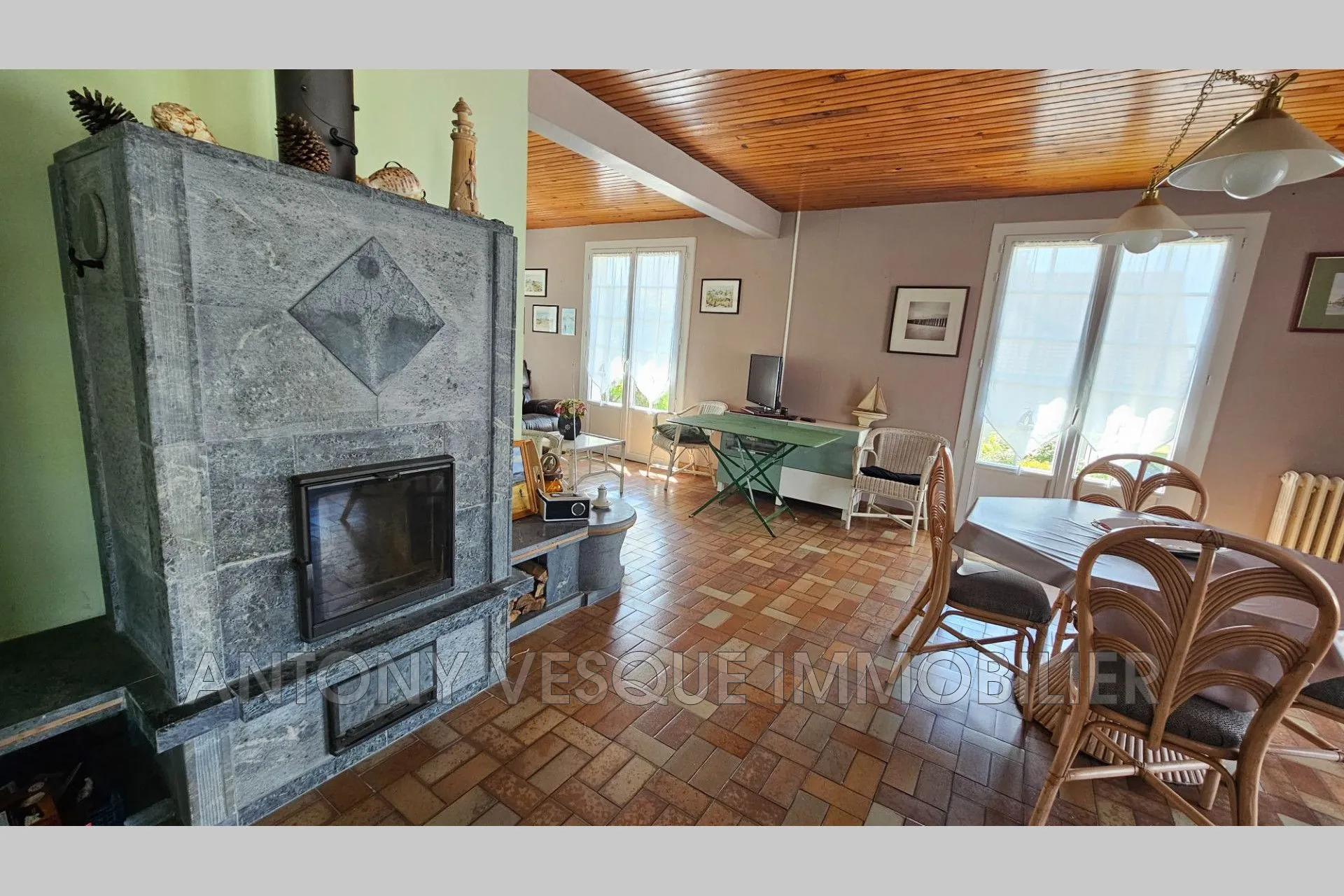 Belle maison à vendre à Pirou, proche plages et commerces avec terrasse et garage
