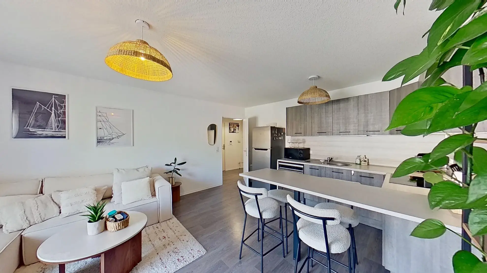 Appartement 2 pièces dernier étage avec terrasse à Puget-sur-Argens