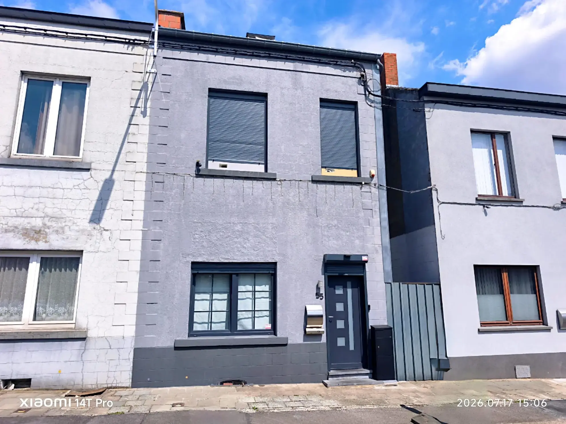 Façade  Belle maison rénovée avec jardin et terrasse à Monceau-sur-Sambre