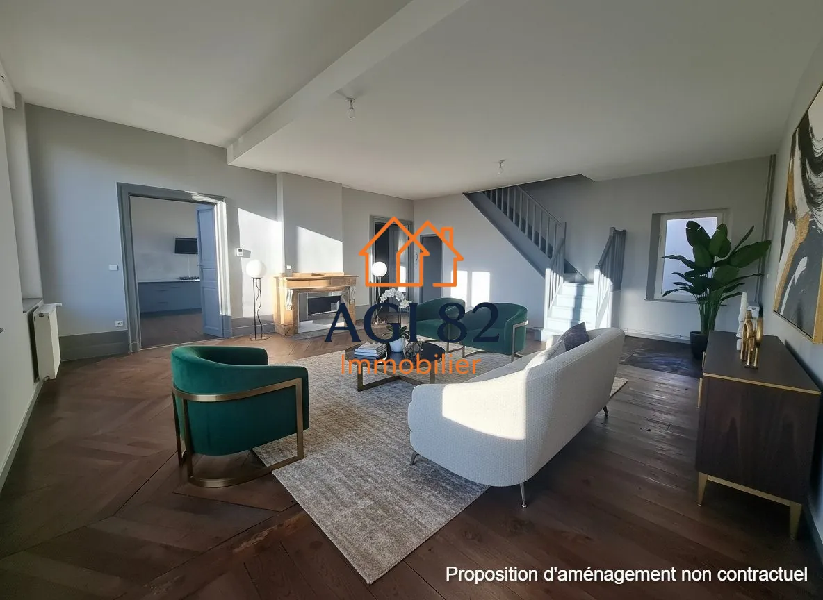 Spacieux appartement en duplex avec 5 chambres en centre-ville de Castelsarrasin