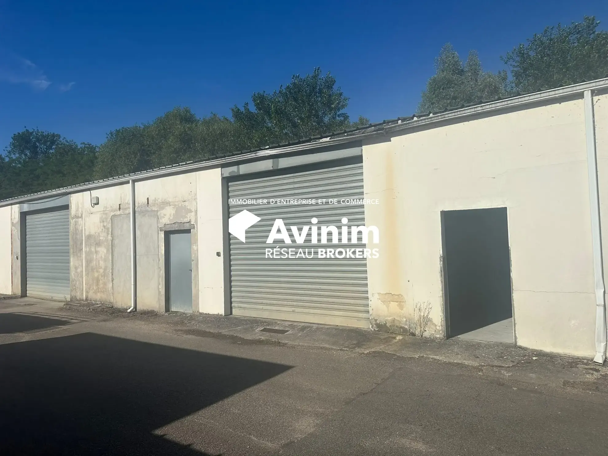 Local d'activité à vendre à Aulnay-sur-Mauldre - 125 m² avec accès camion
