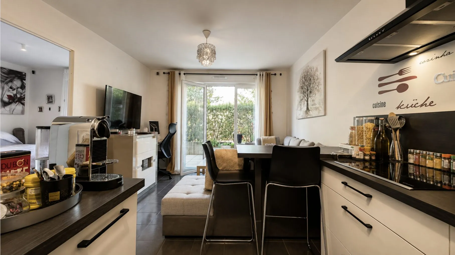 Appartement 2 pièces avec terrasse et parking à Livry-Gargan