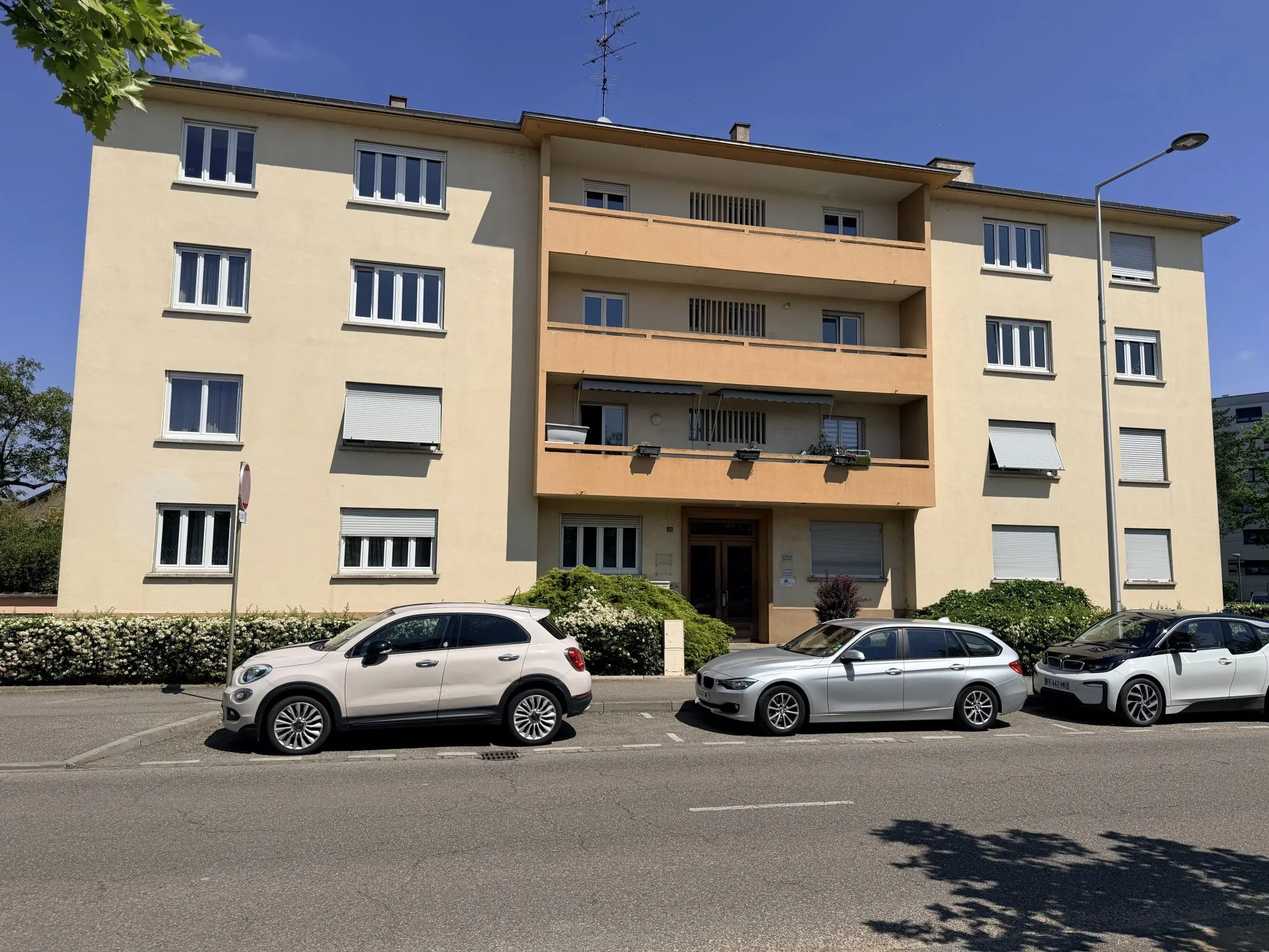 Appartement F3 rénové avec balcon, garage et cave à Colmar secteur Hôpital Pasteur