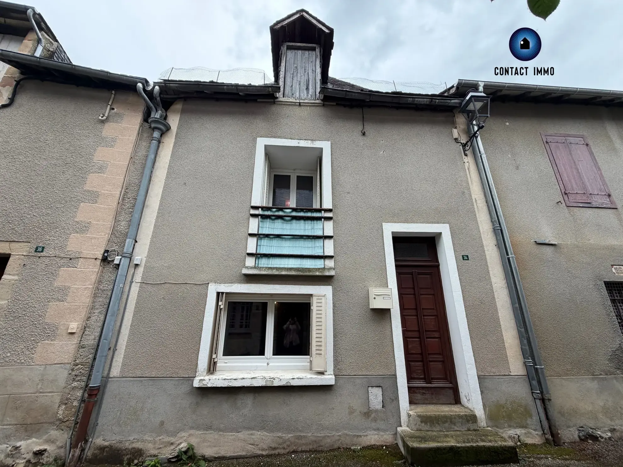 Maison de bourg T2 avec garage et combles aménageables à Donzenac