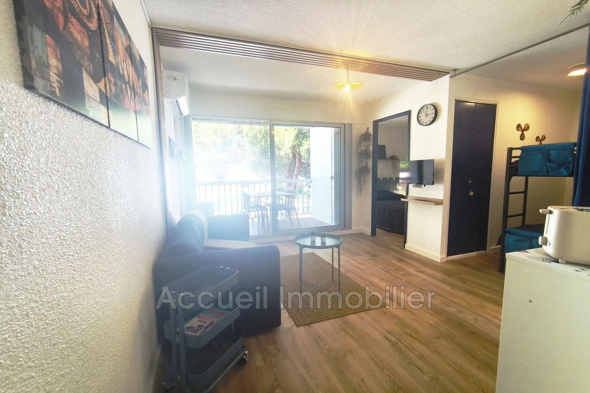 Appartement P2 cabine rénové avec loggia, proche plage à Le Grau du Roi
