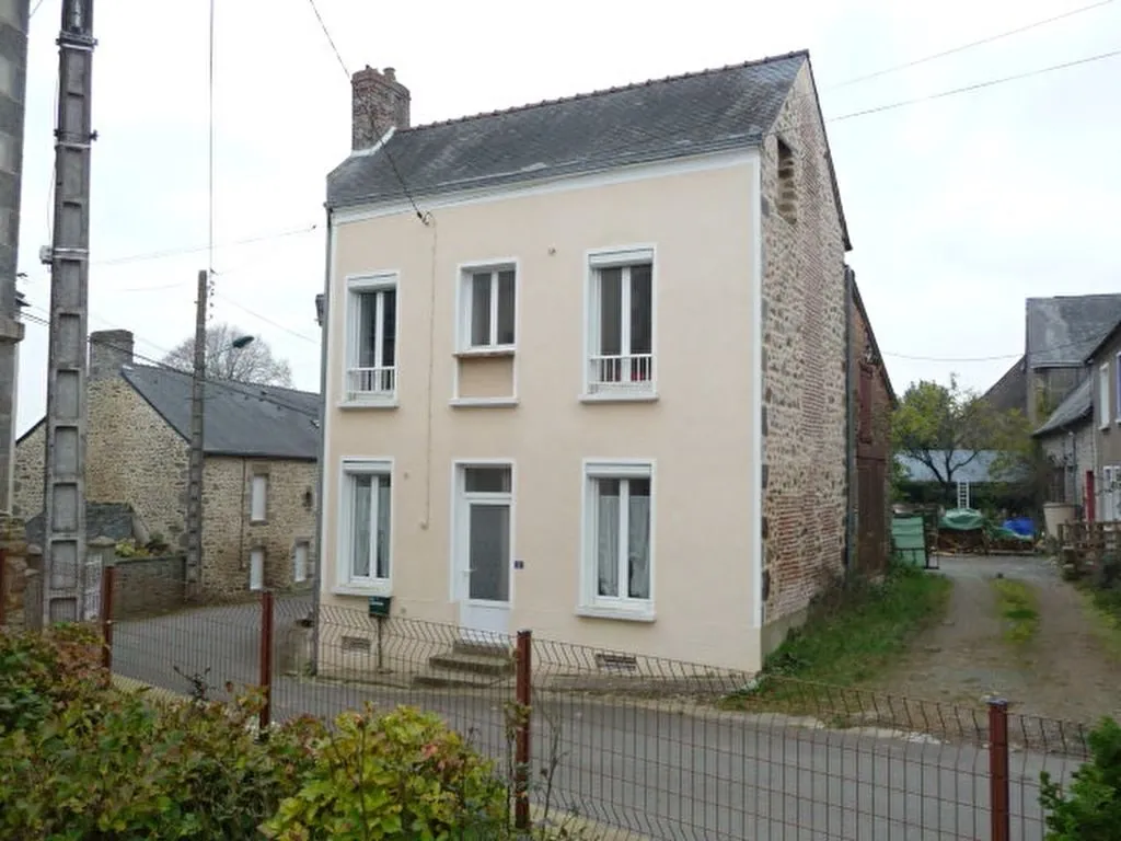 Maison à vendre Champgeneteux Maison de bourg en pierres de 55 m² à vendre à Champgeneteux