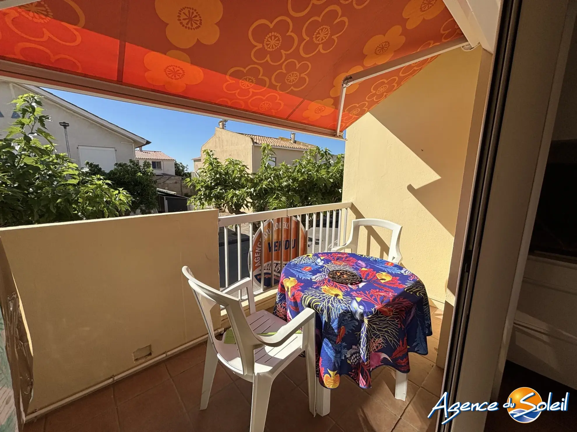 Charmant studio avec terrasse, parking et climatisation à Narbonne-Plage