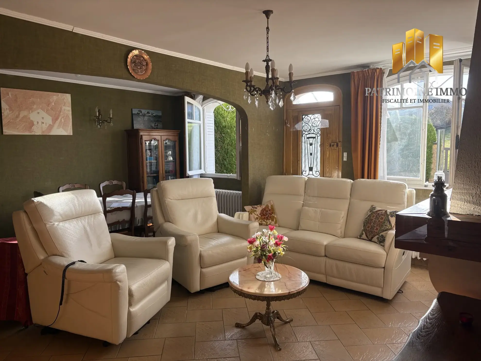Maison de 147 m² avec appartement indépendant et élévateur PMR à La Chartre-sur-le-Loir
