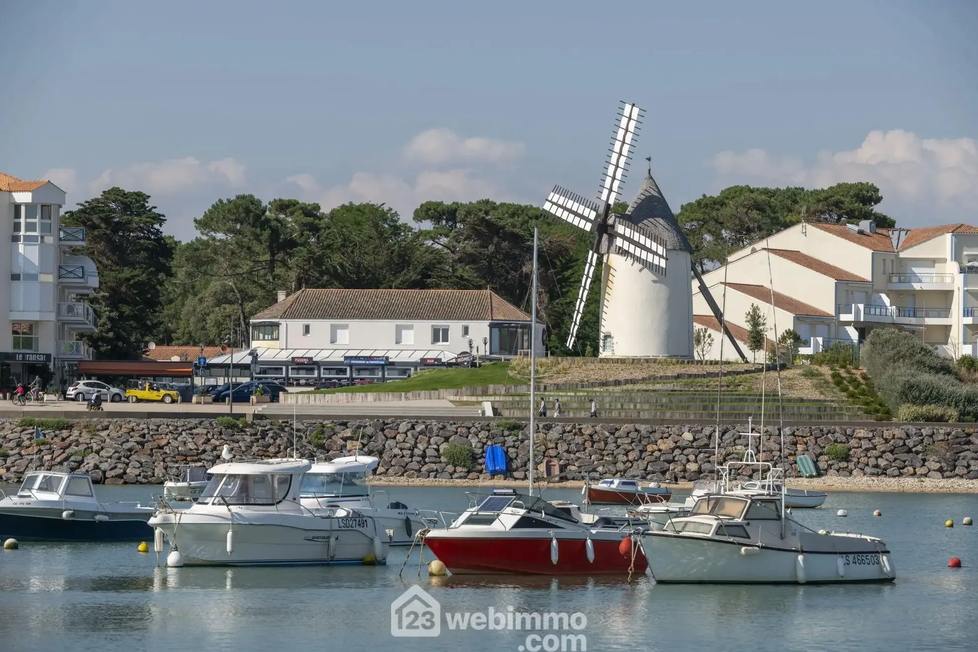 Appartement avec grand balcon plein sud, vue mer à Jard-sur-Mer