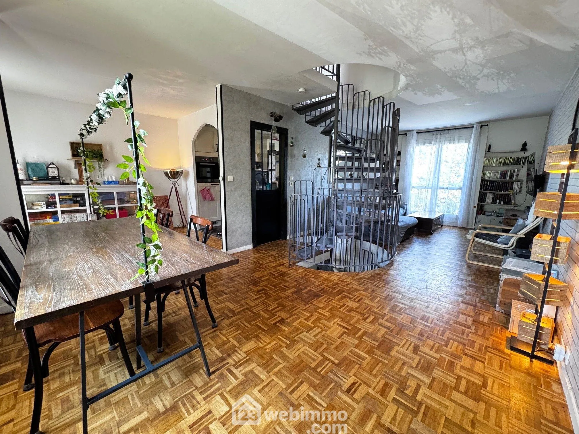Maison familiale de 118 m² à Bondoufle avec garage et jardin sans vis-à-vis