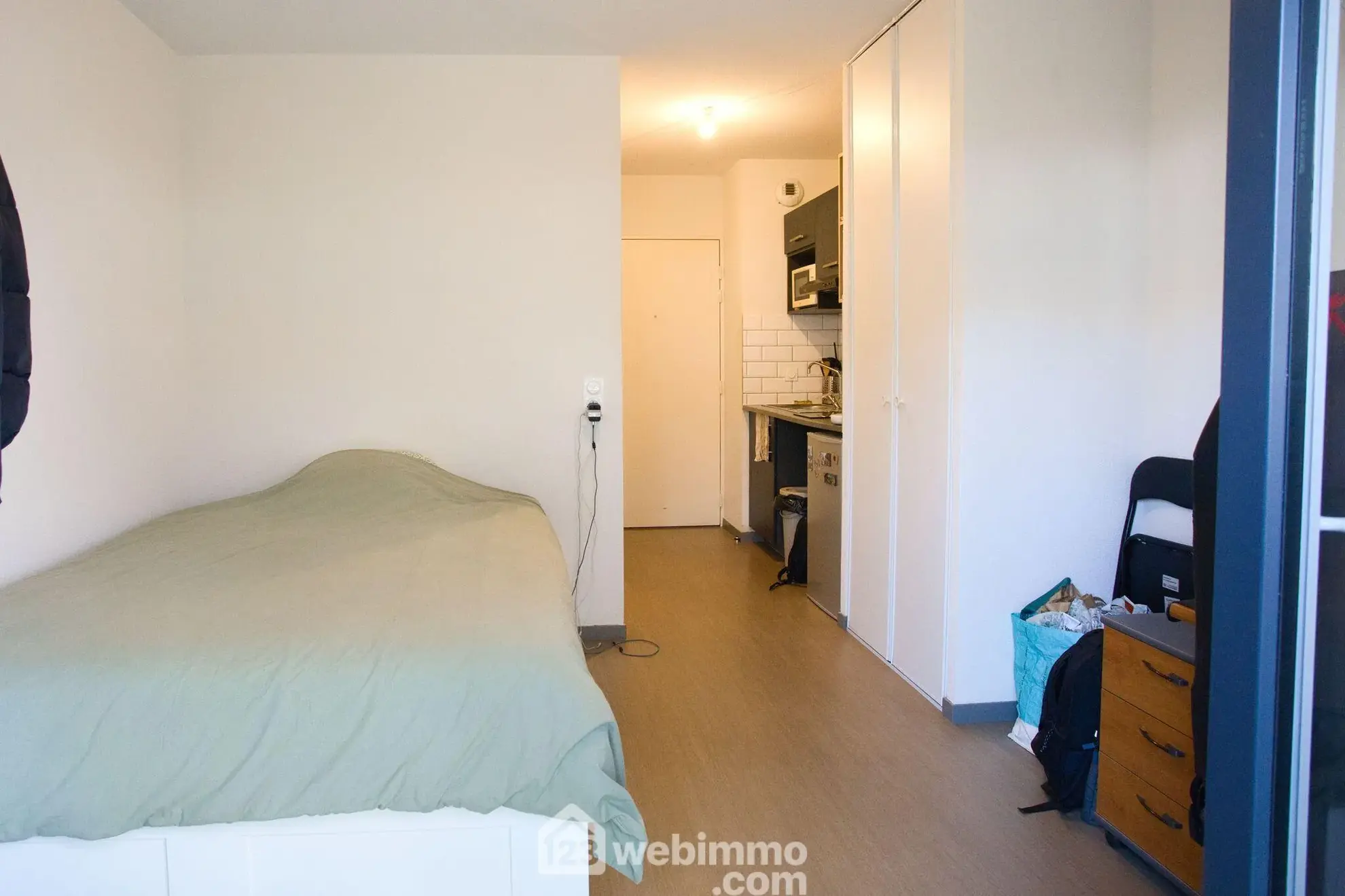 Studio de 20 m² à vendre à La Rochelle, résidence sécurisée avec emplacement idéal
