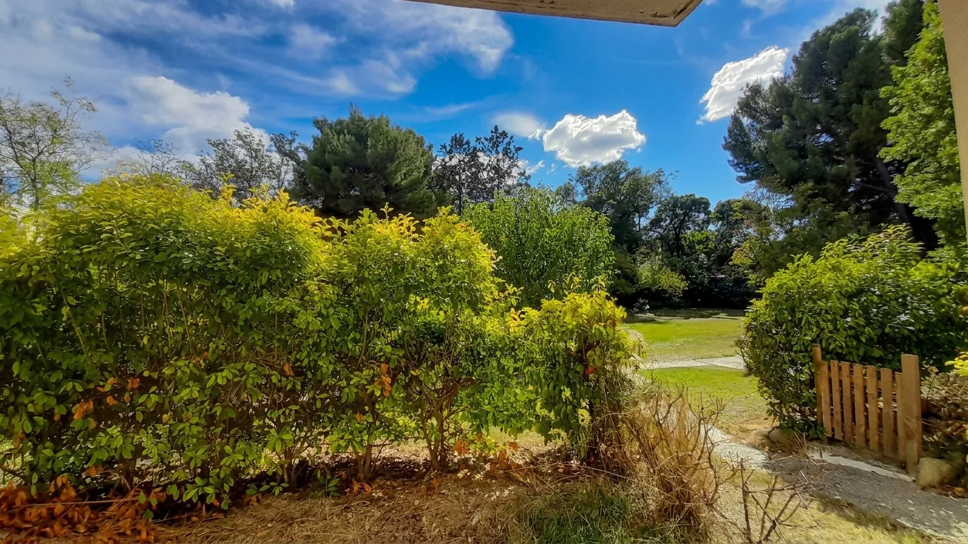 Studio lumineux de 21 m² avec terrasse et jardin privatif à Montpellier