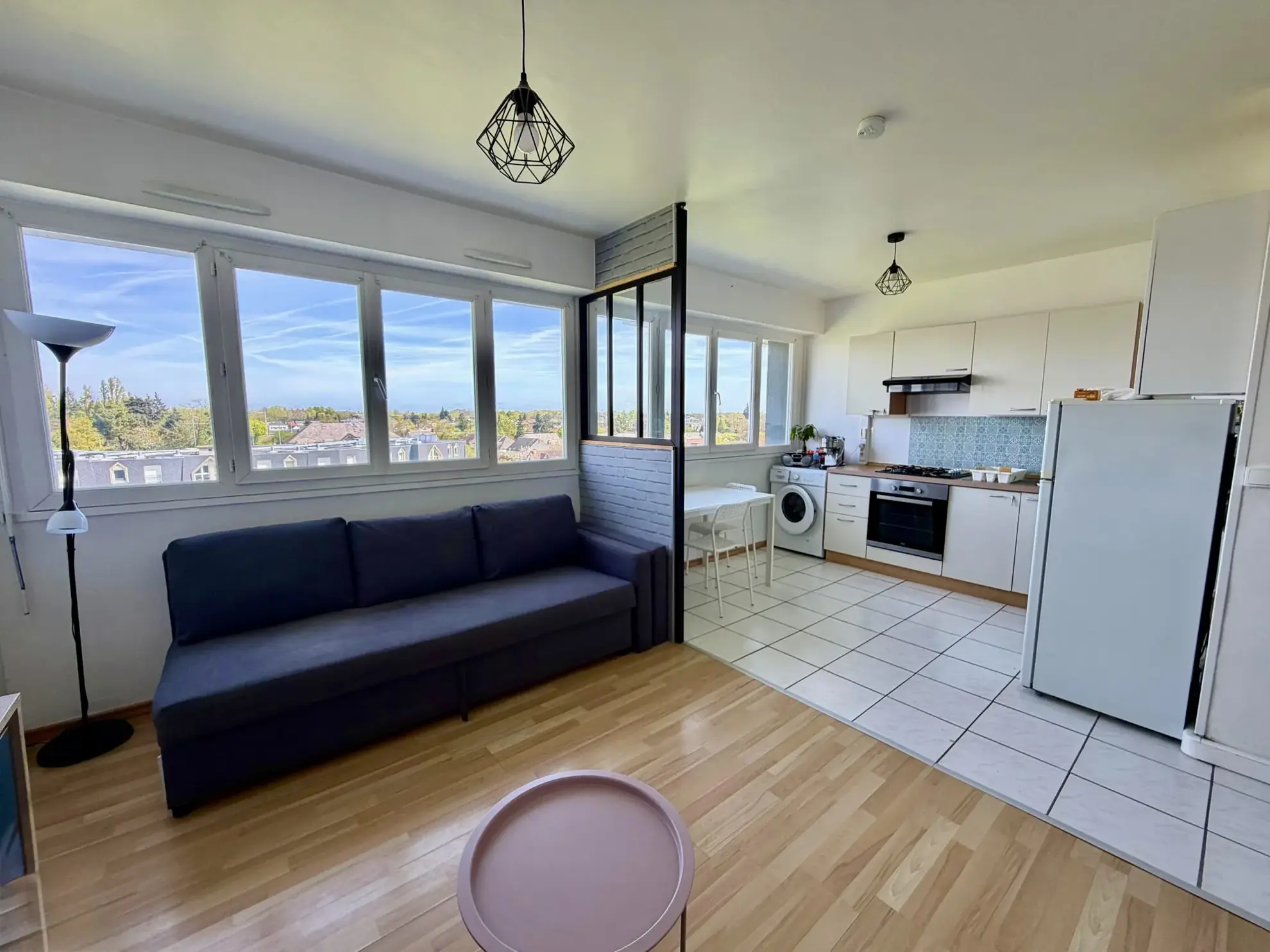 Studio à vendre à Saint-Jean-le-Blanc, proche d'Orléans, avec parking et vue dégagée