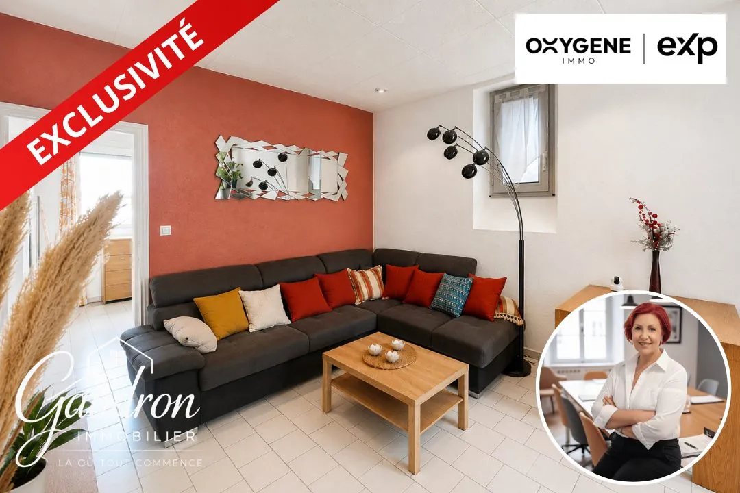 Séjour central Appartement T3 rénové et meublé à proximité de la gare à Perpignan