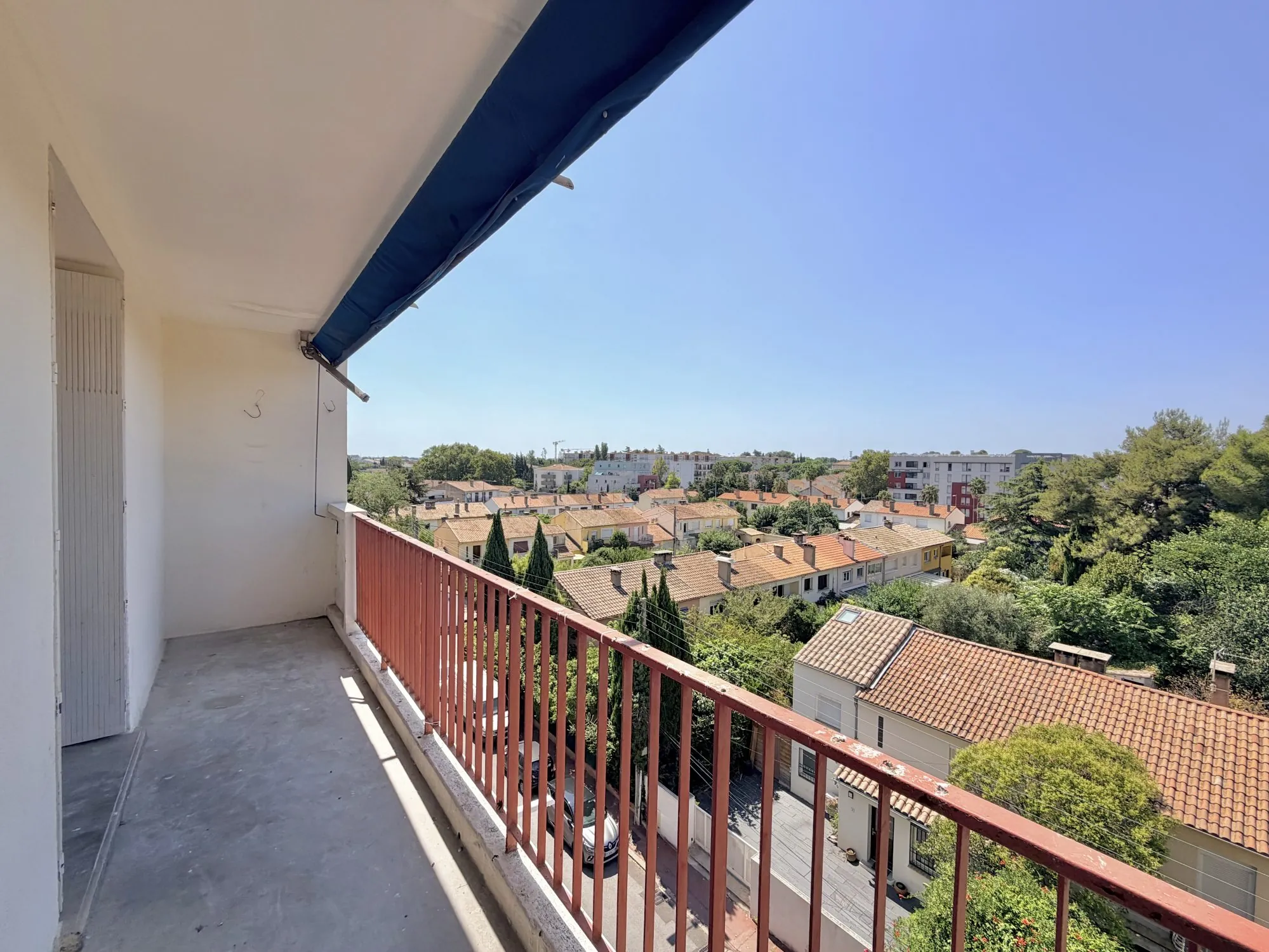 Appartement T4 de 69 m² avec balcon, cave et parking à Montpellier Saint-Cléophas