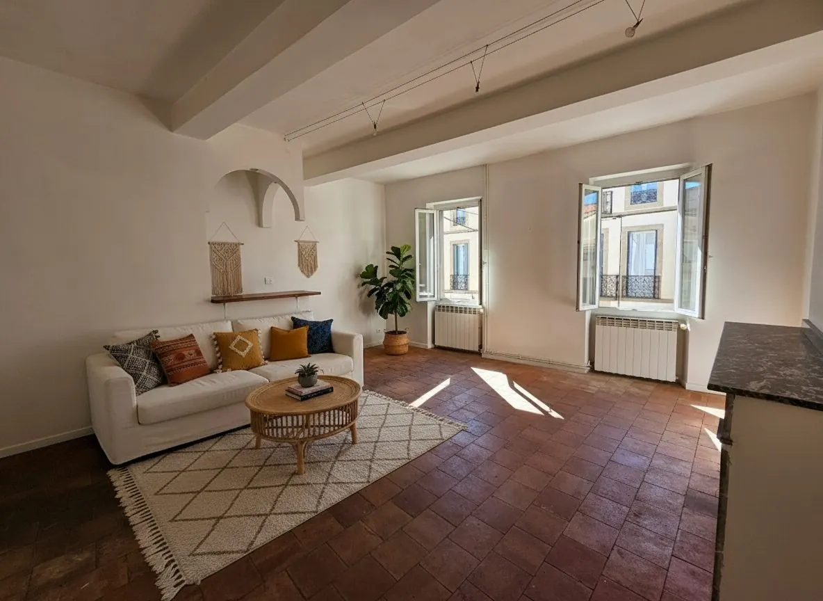 Immeuble de charme avec local professionnel et appartement à Graulhet