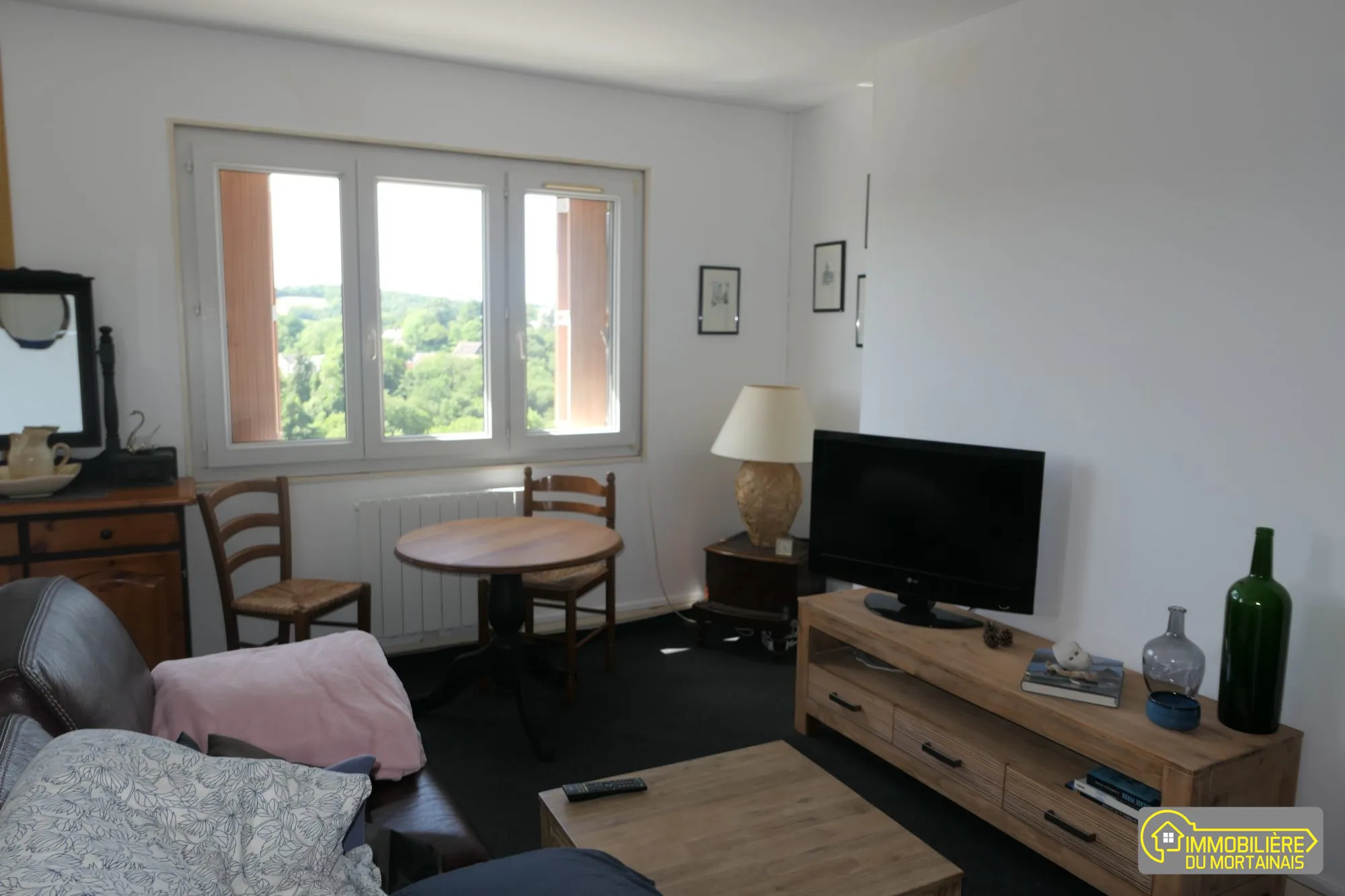Appartement à vendre à Mortain-Bocage proche commerces avec cave et garage