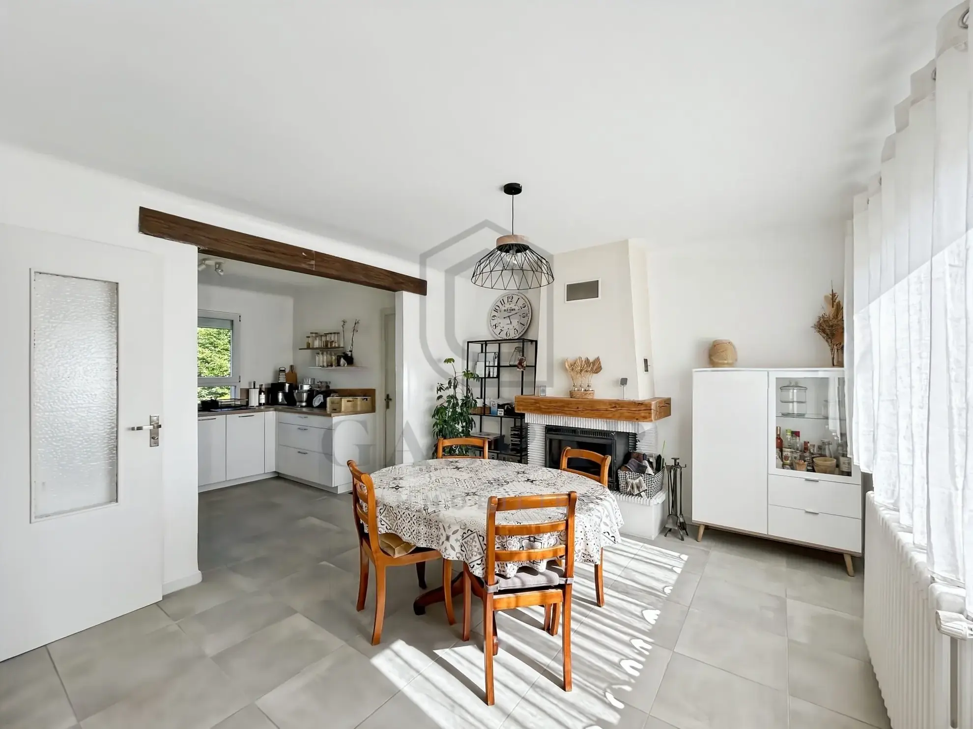 Maison de 65 m² à Pacy-sur-Eure avec terrain et sous-sol total, proche Paris et Normandie