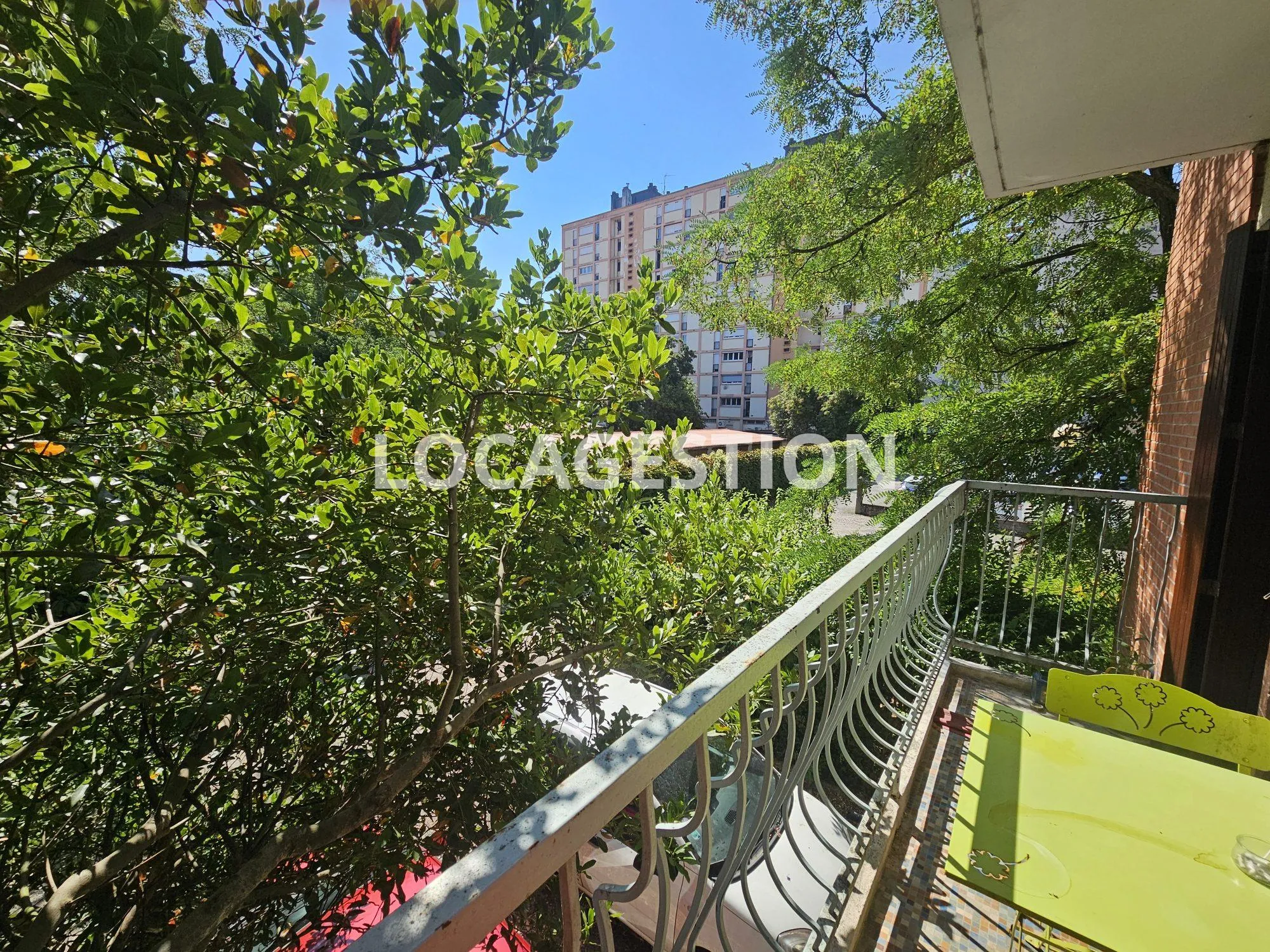 Appartement T2 avec cave, balcon et parking à Toulouse