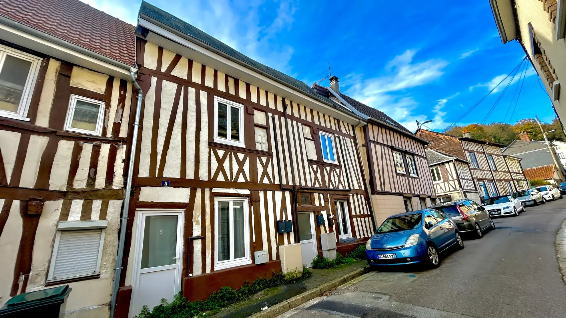 Investissez dans un immeuble de rapport sécurisé à Rouen avec revenus stables