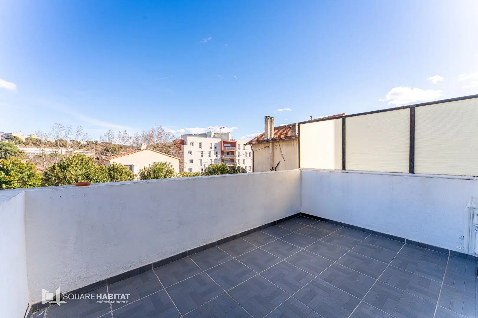 Appartement T3 avec terrasse et parking privé à Saint Antoine/Les Fabrettes