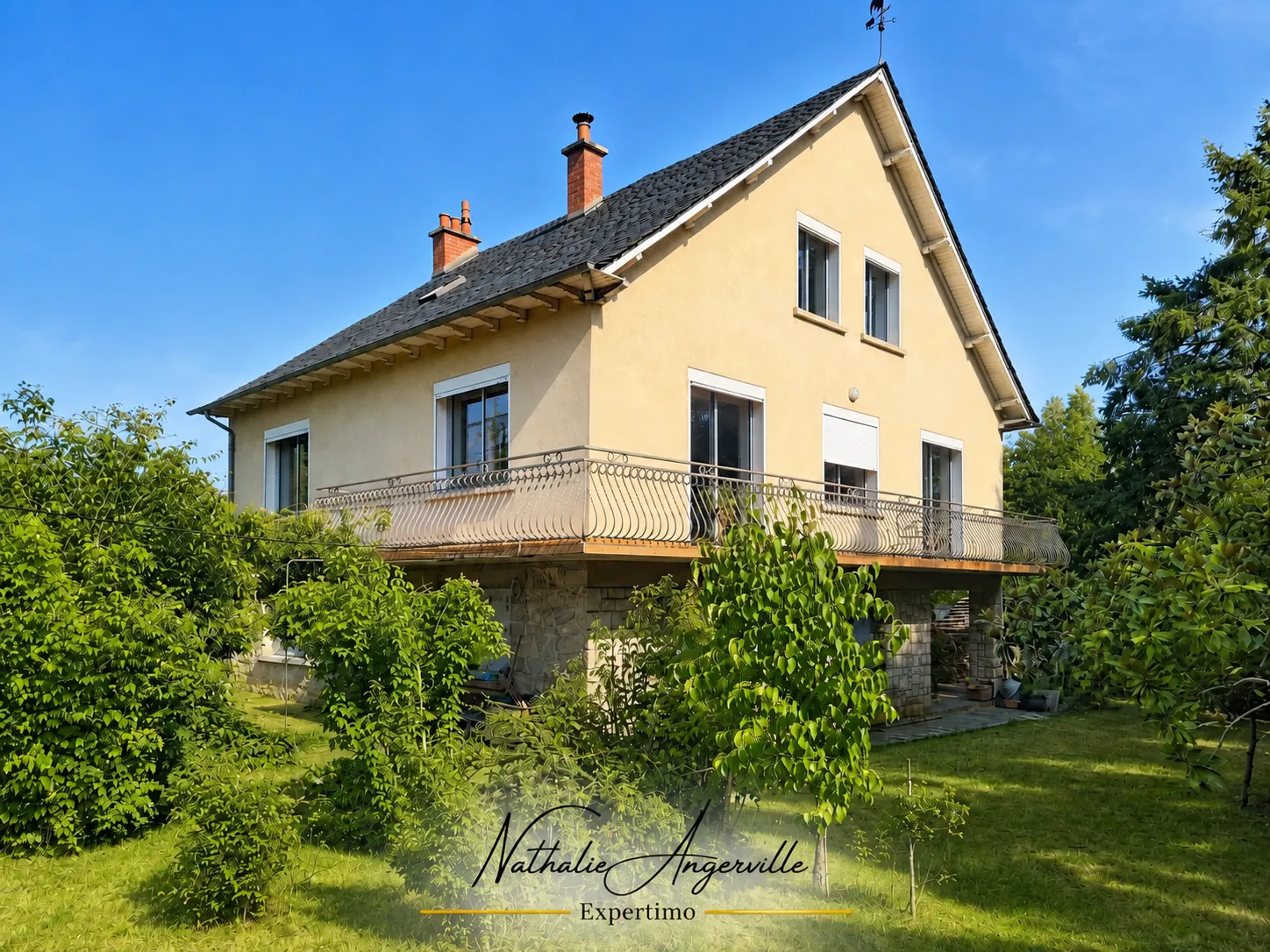 Spacieuse maison avec grand terrain et potentiel de division à La Primaube