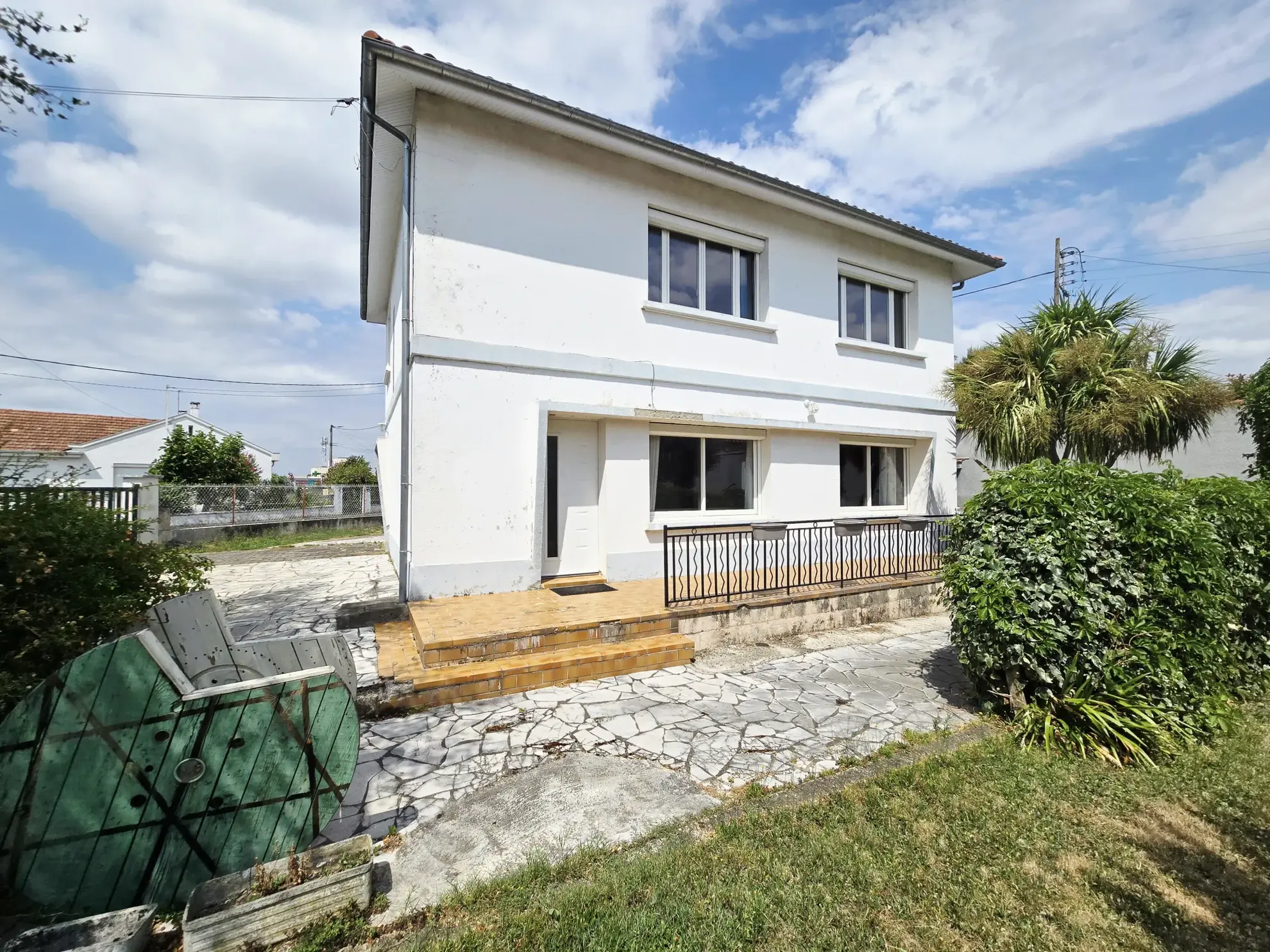 Maison 130 m² avec 4 chambres, garage et jacuzzi à Aureilhan