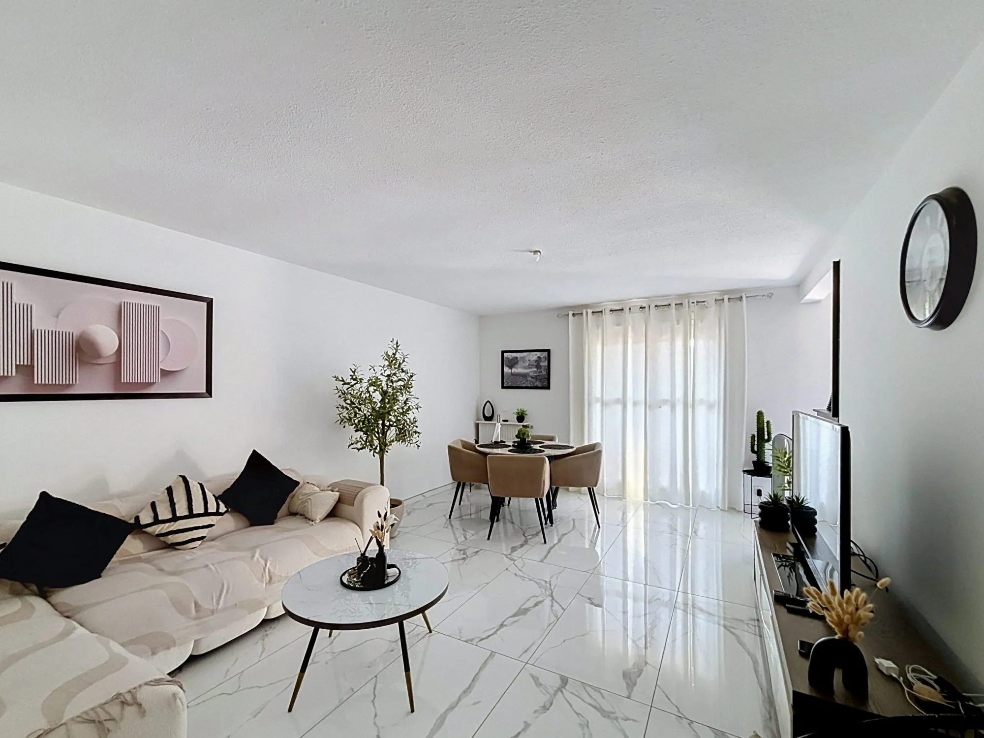 Appartement T4 loué de 80,77 m² à Échirolles, opportunité d'investissement sécurisée