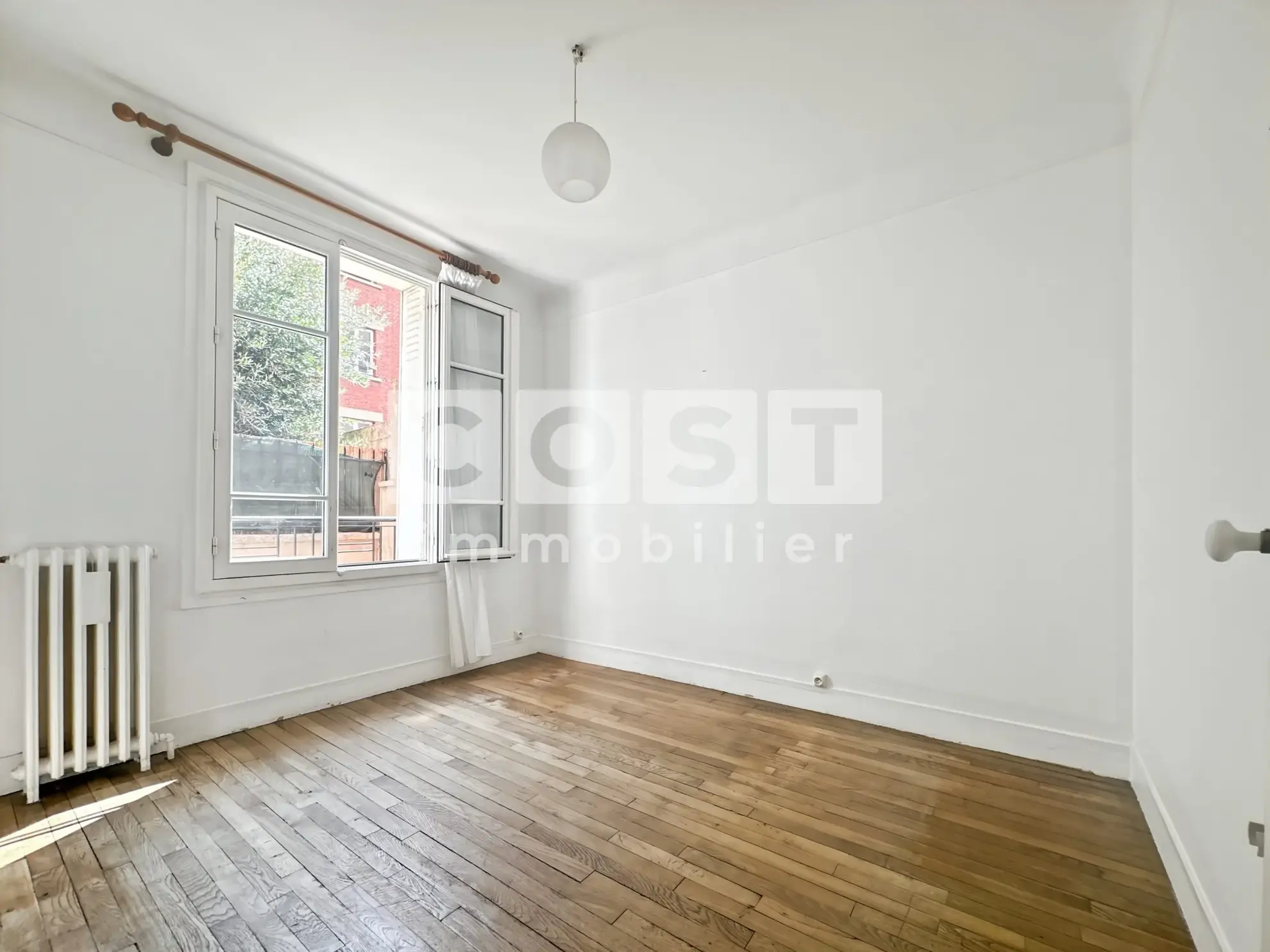 Studio à vendre à Asnières-sur-Seine proche Gare Bécon, 25 m², idéal investisseur ou premier achat