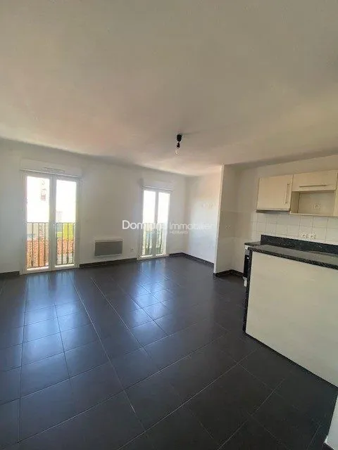 Appartement T2 avec parking à vendre à Perpignan, secteur Gare, dernier étage