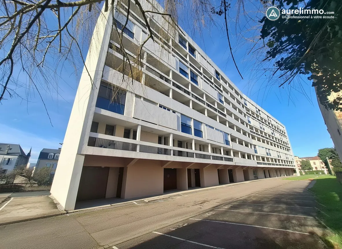 Magnifique duplex T3 à Montluçon avec cave et parking, proche commodités