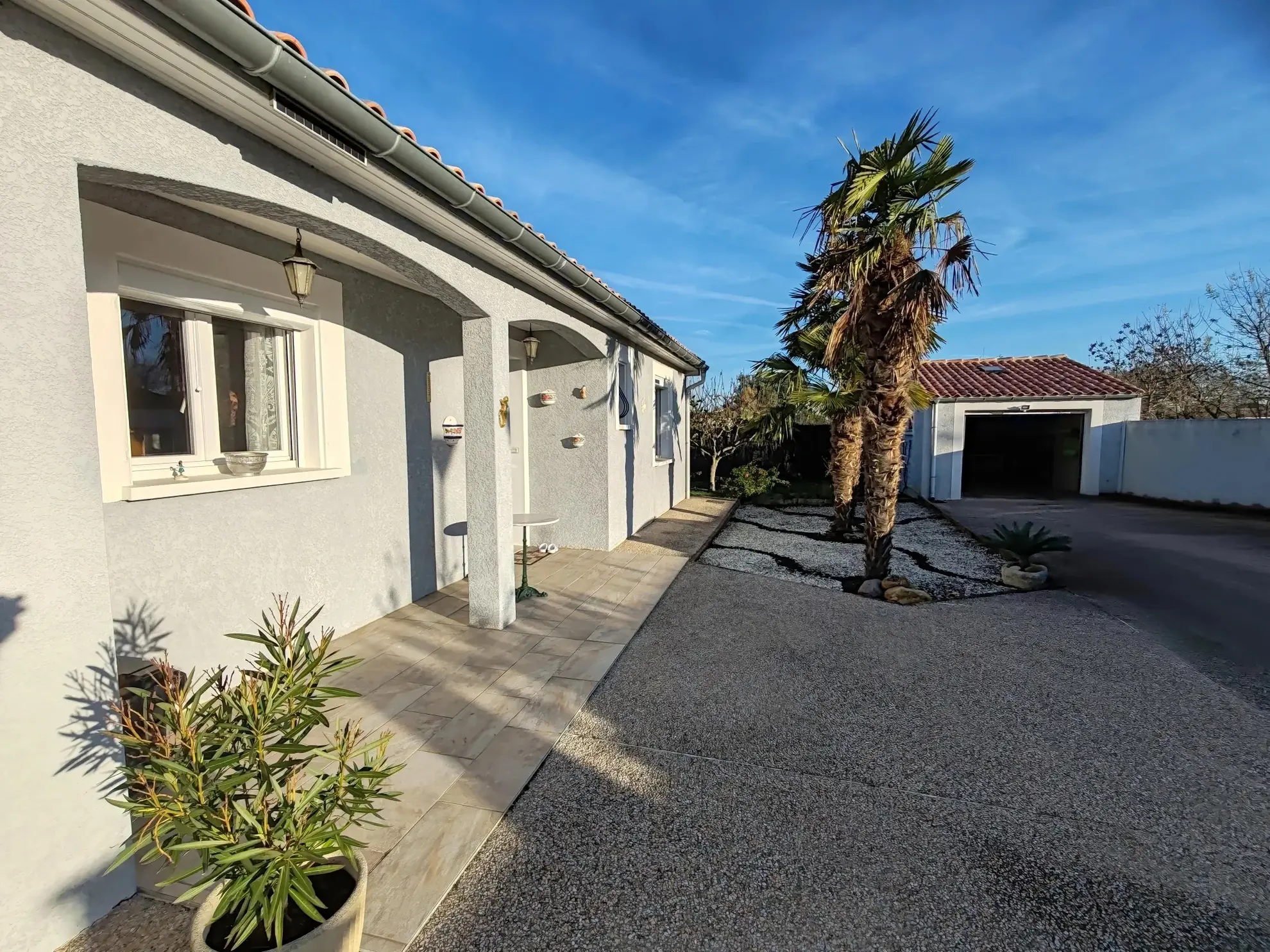 A VENDRE Maison de plain-pied avec 3 chambres à Soual dans un environnement calme