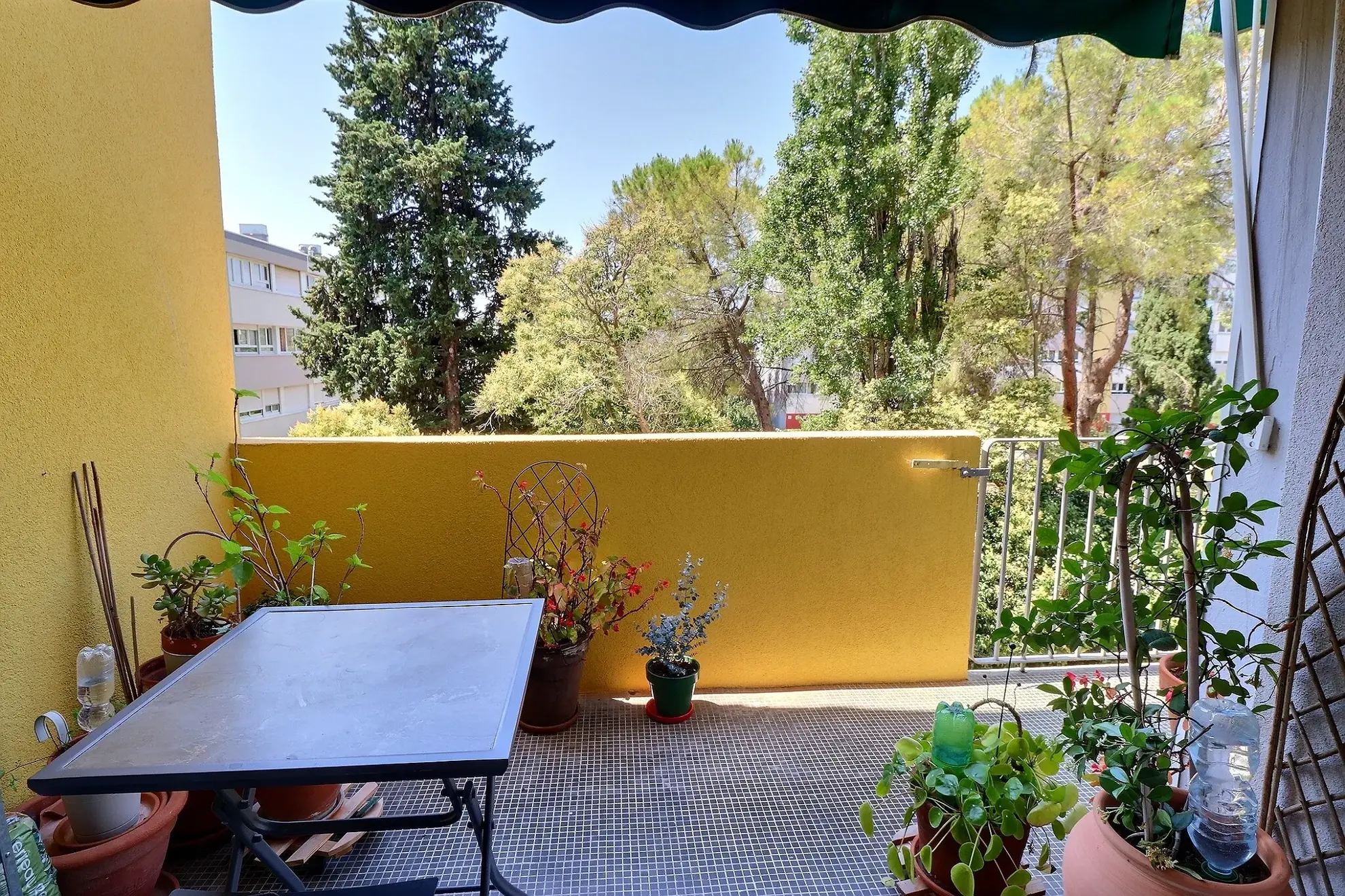 Appartement T4 lumineux à Montpellier avec balcon, parking, cave et résidence rénovée