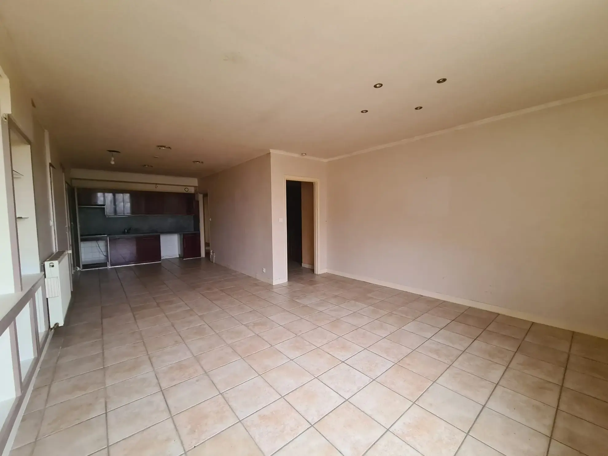 Appartement à Besançon de 78 m² avec garage, caves et stationnement