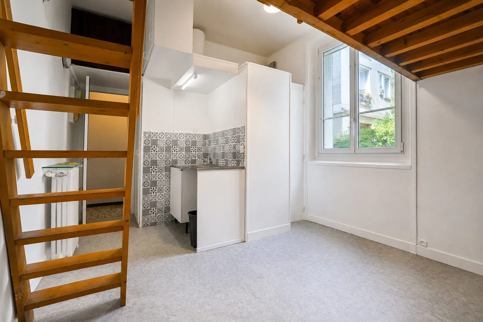 Studio à vendre Paris 20e - Appartement calme et lumineux proche métro