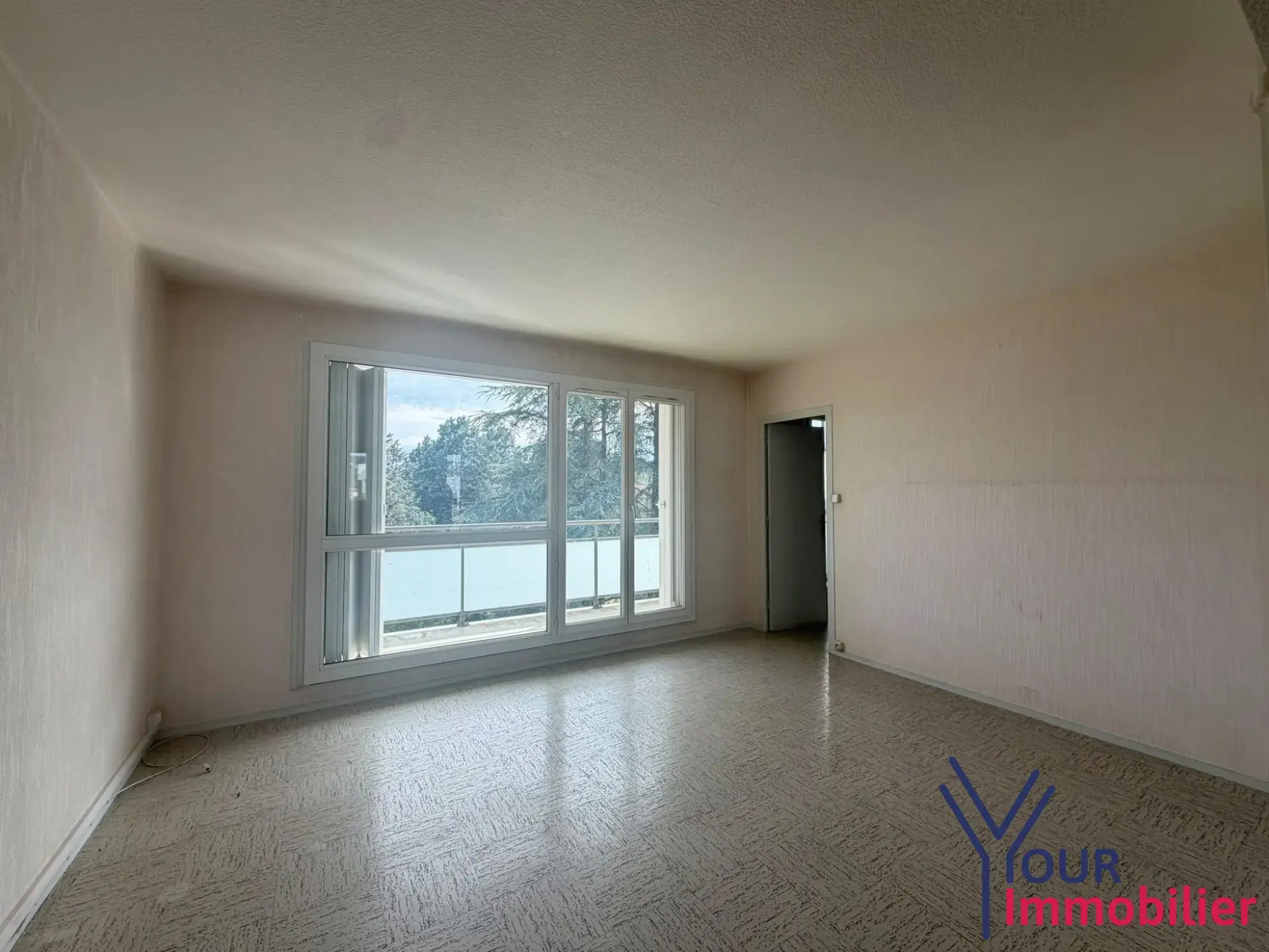 Appartement T3 traversant avec balcon à Grigny – investissement ou résidence