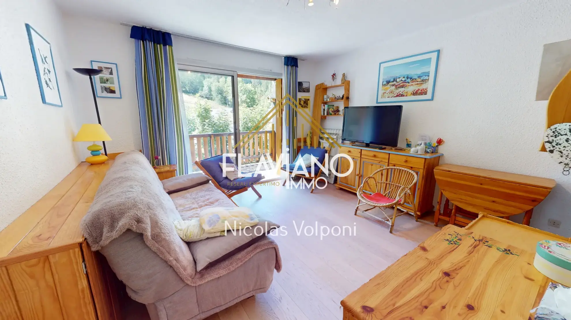 Appartement 24,38 m² à vendre au Sauze avec balcon et parking privé