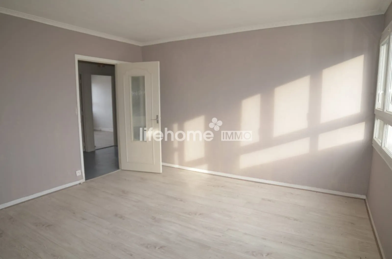 Appartement T4 rénové face au parc de Belle-Isle à Châteauroux