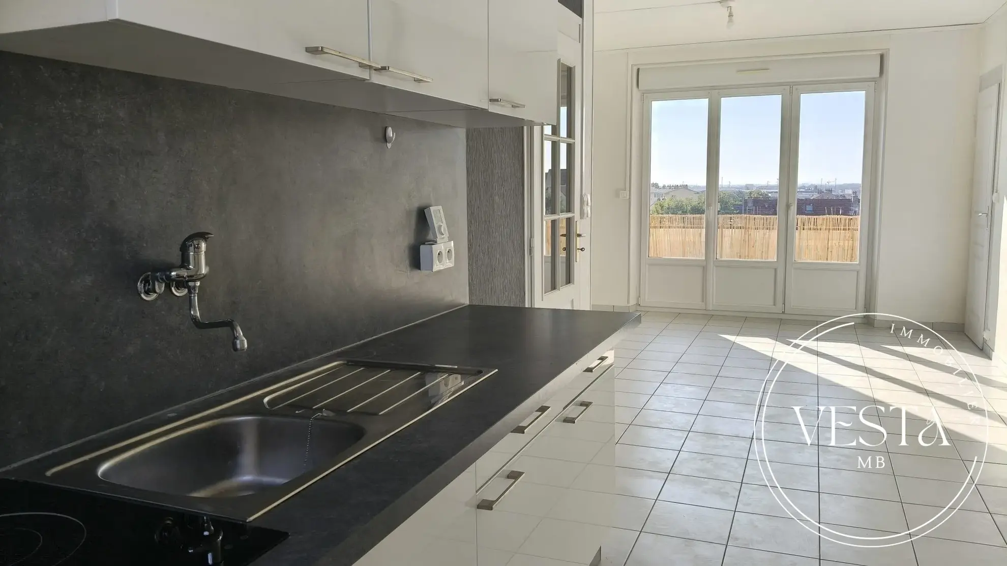 Appartement T3 de 52,55 m² à Chenôve, calme et lumineux avec vue dégagée