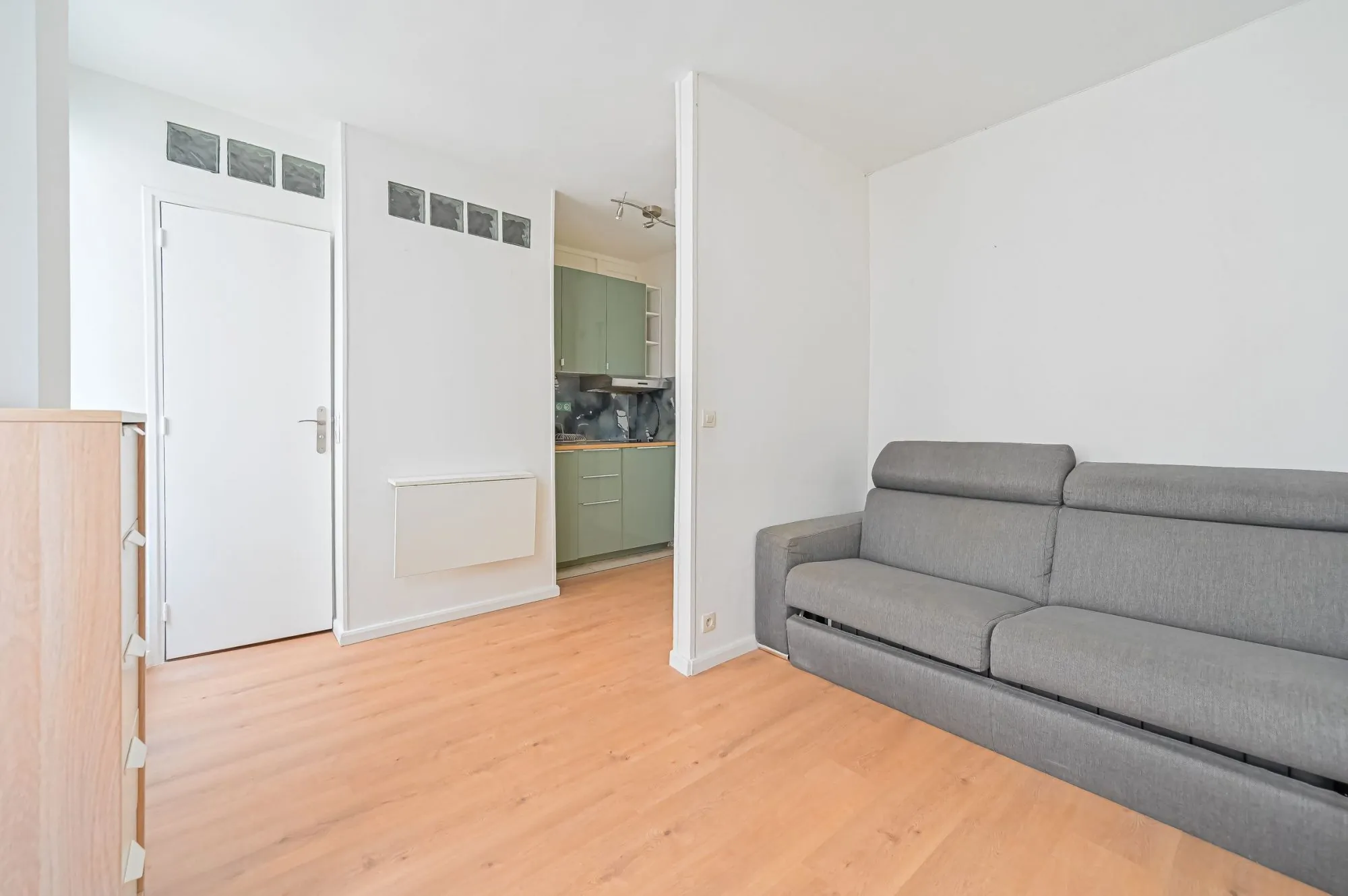 Studio à vendre dans le 11ème arrondissement de Paris, calme et rénové