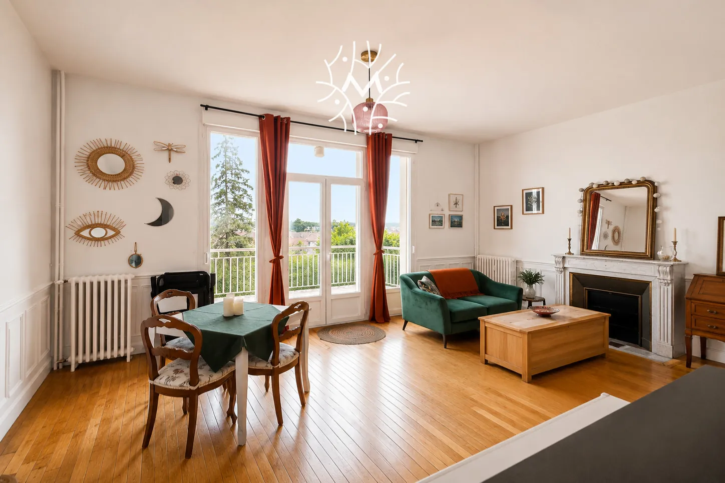 Maison de Ville à Rethel avec Jardin, Balcon et 3 Chambres - Rénovation Récente