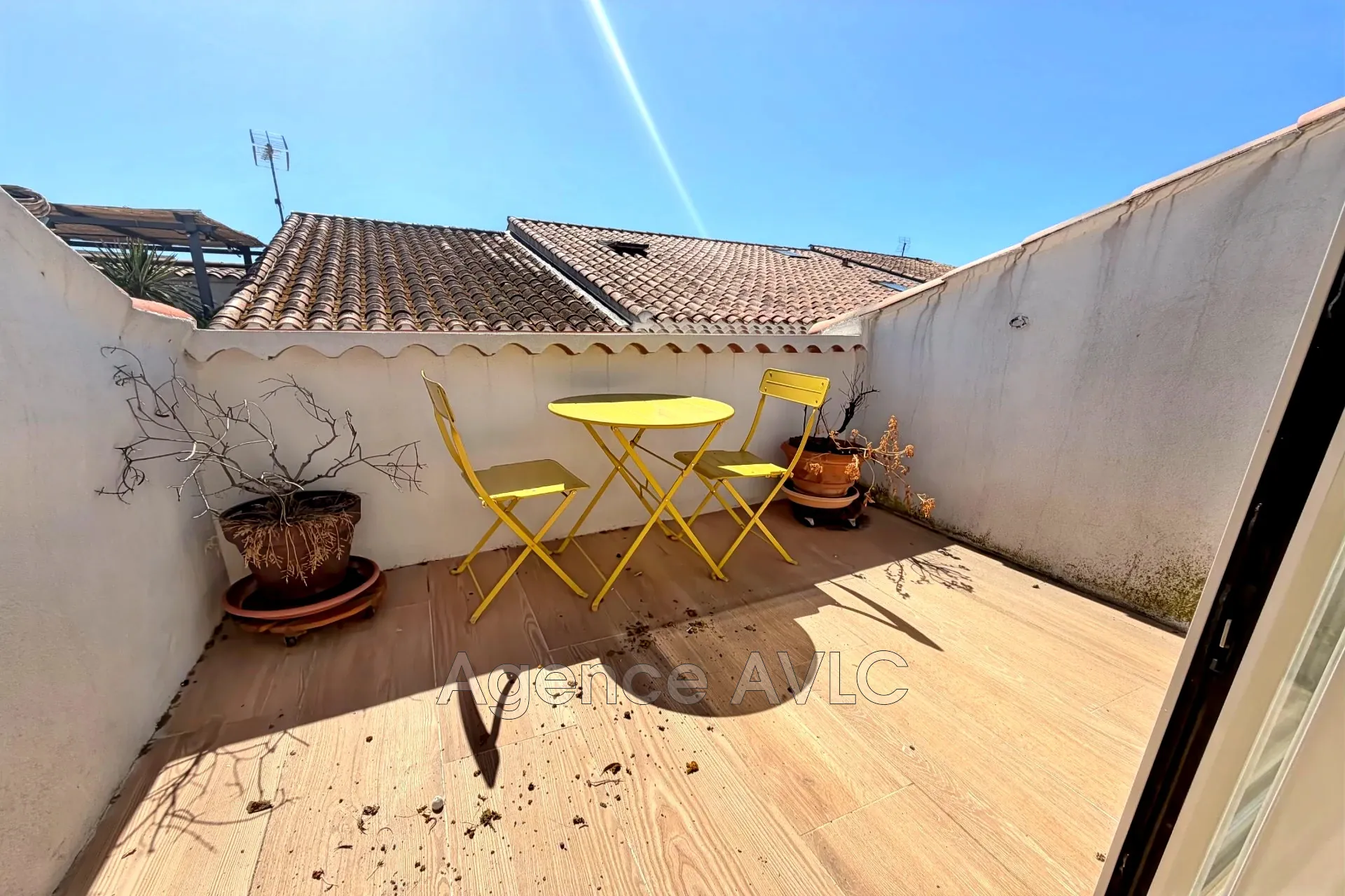 Maison de ville 3 pièces rénovée avec terrasse à Saintes-Maries-de-la-Mer 