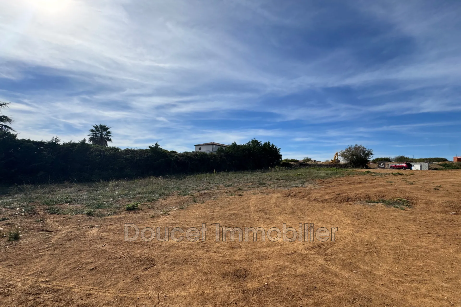 Terrain à bâtir de 900 m² à Théan-lès-Béziers, prêt à construire