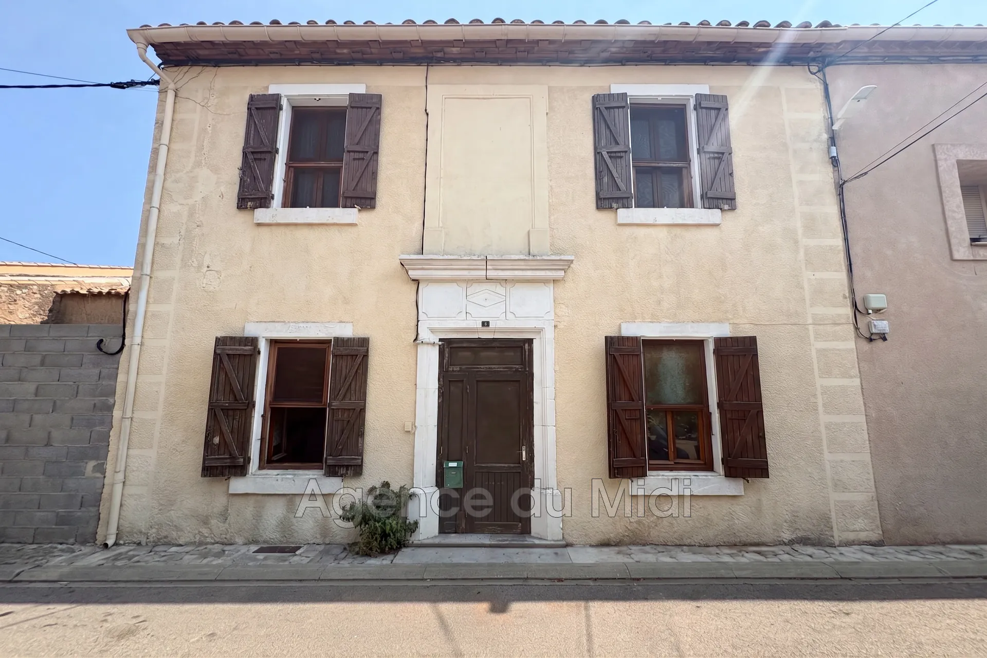 Très belle maison de village à Leucate avec terrasse et garage – 103 m²