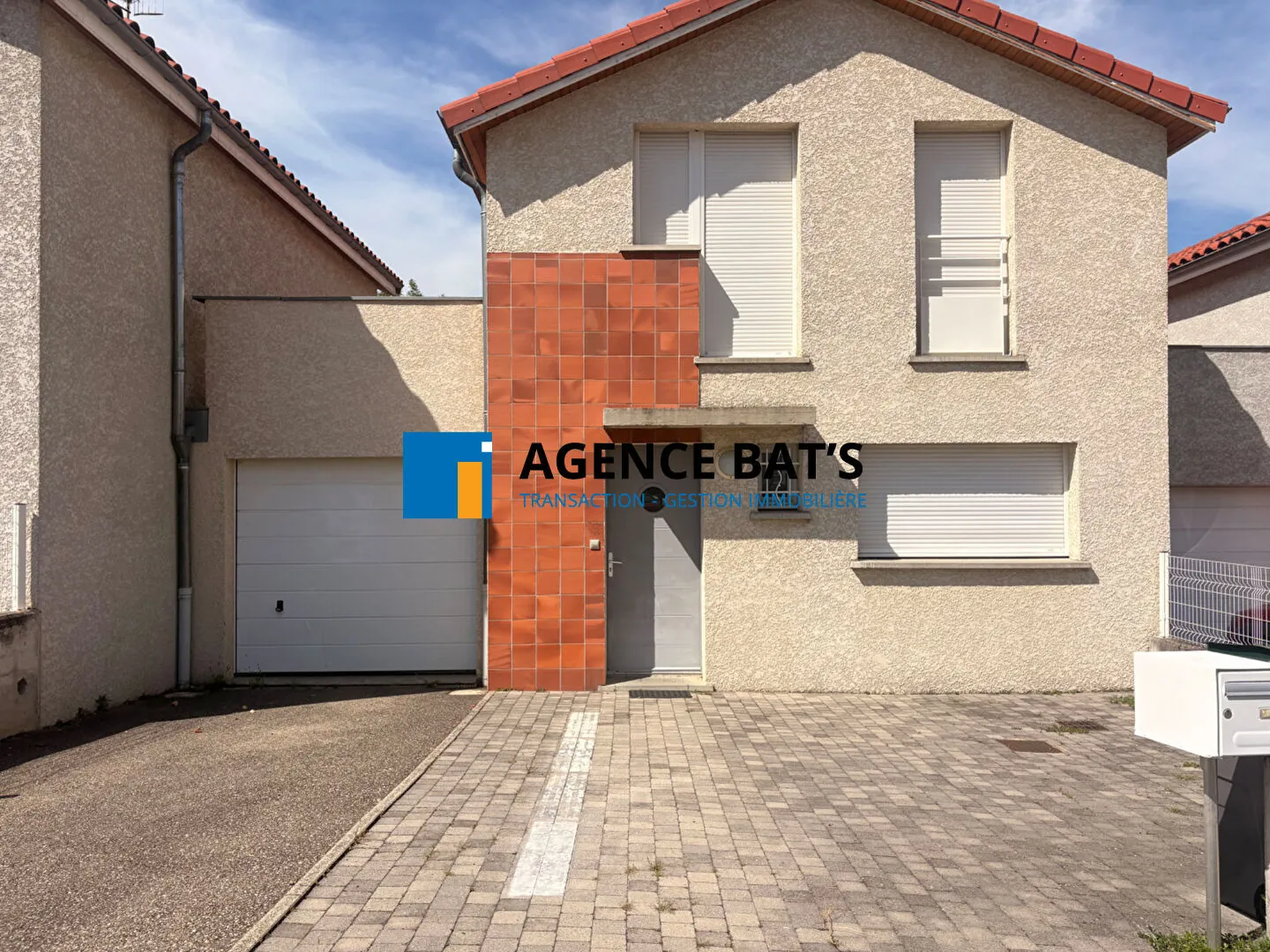 Pavillon T5 avec garage et jardin à Roche La Molière - 248 000 €