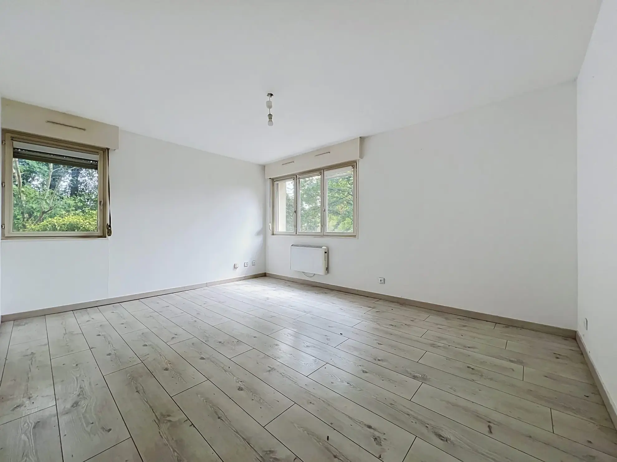 Appartement T4 avec cave et stationnement à Metz Vallières - 73m² 