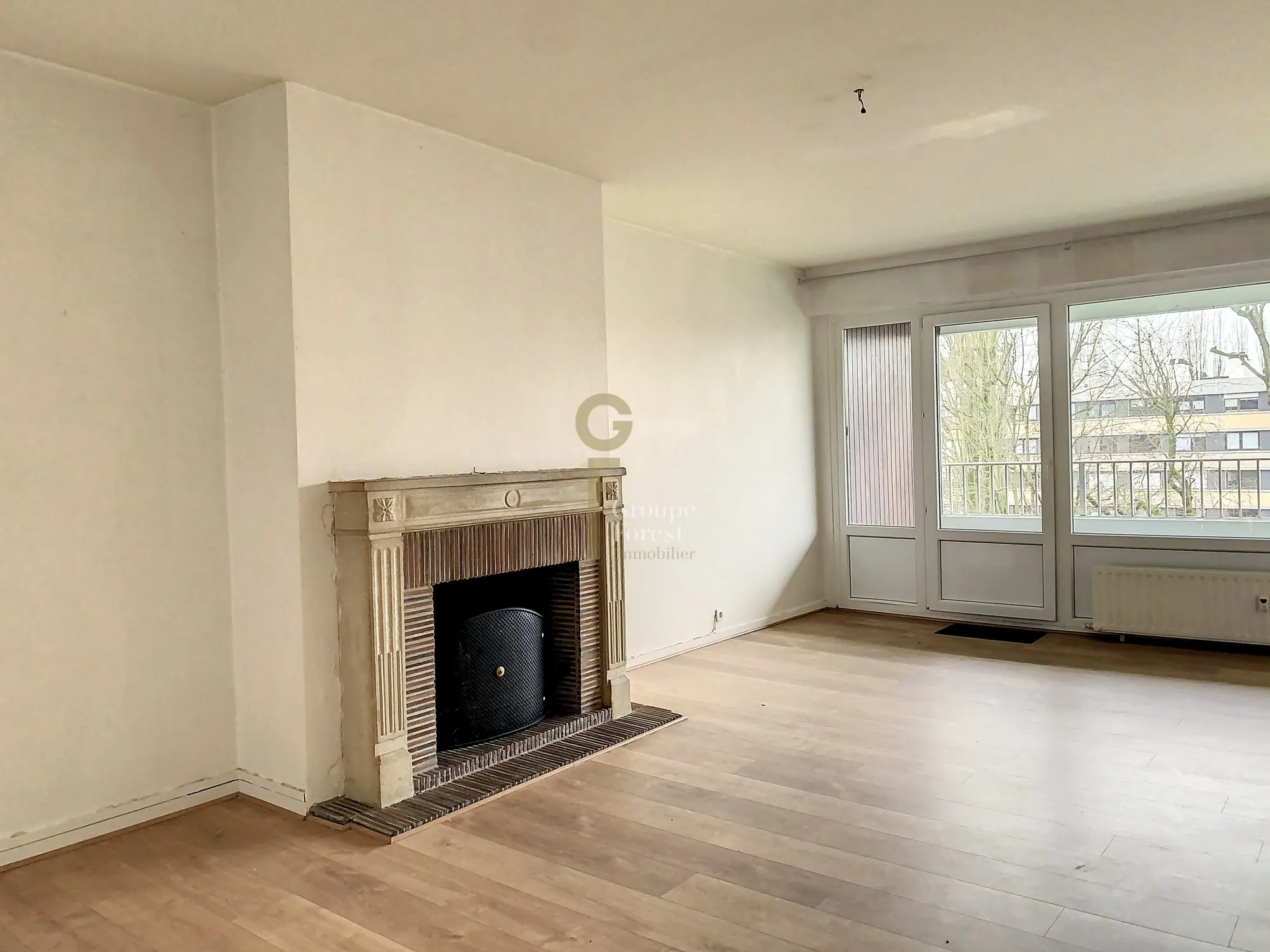 SEJOUR Appartement avec studio, parking et cave à Roubaix proche parc Barbieux
