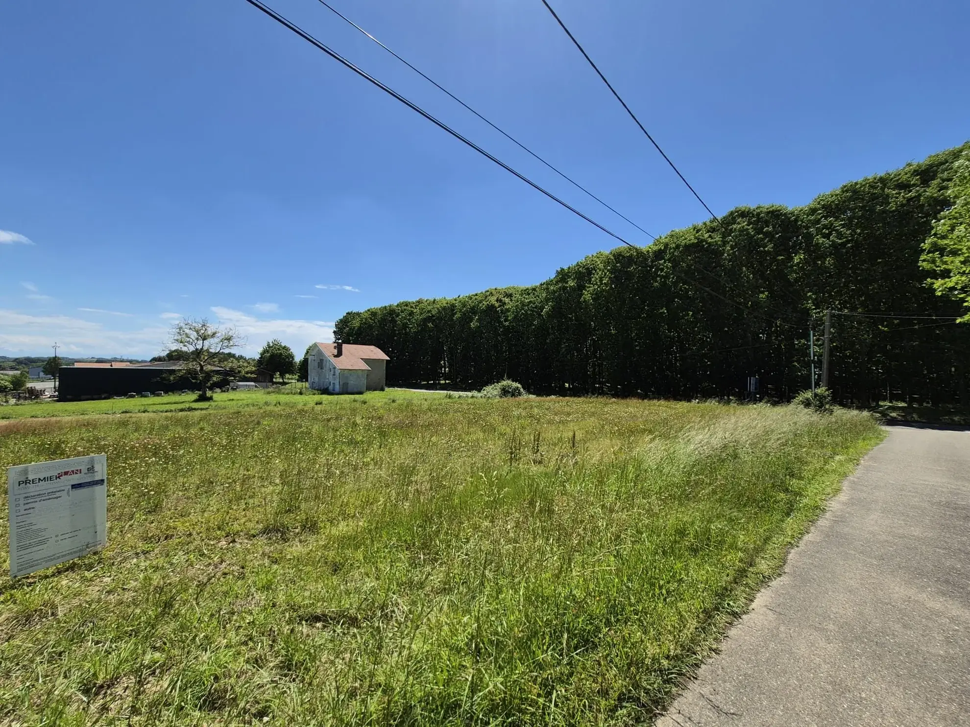 Terrain à vendre à Pouillon avec vue sur les Pyrénées, exposé plein sud