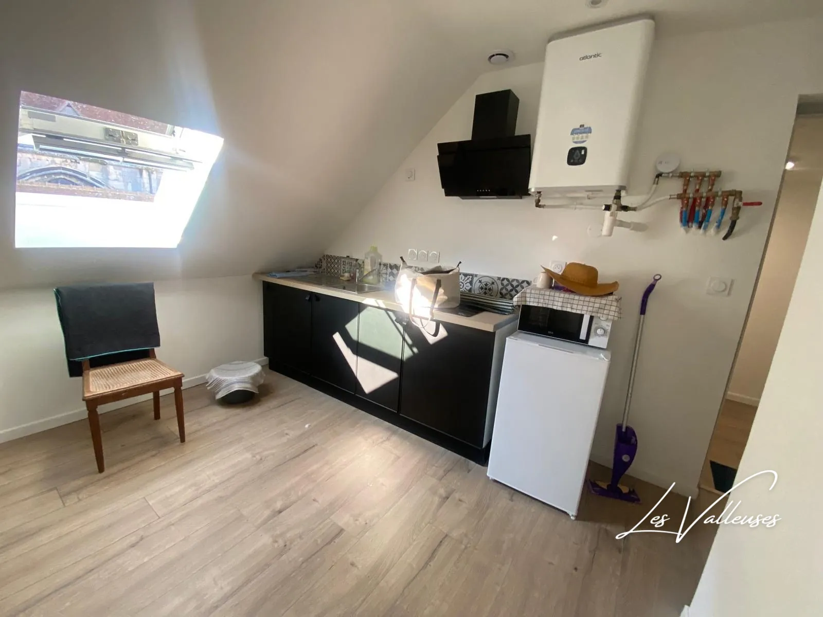 Studio à vendre à Dieppe, idéal emplacement plage et gare, entièrement rénové